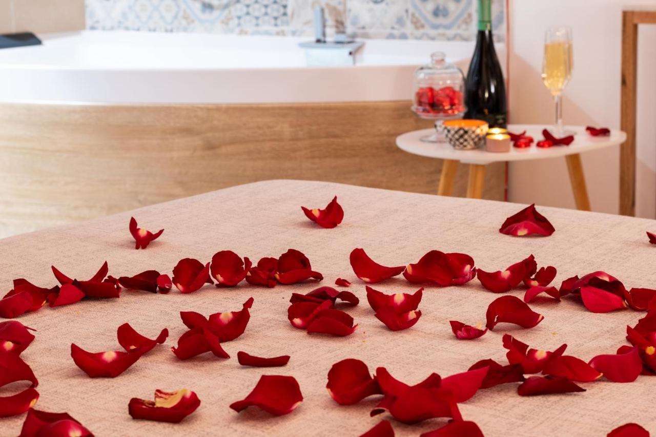 Lucenova Suite Guest-House Cagliari Bagian luar foto
